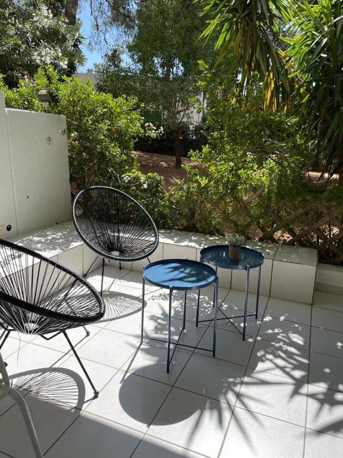 アテネVouliagmeni'S Secret Garden Near The Seaアパートメント エクステリア 写真